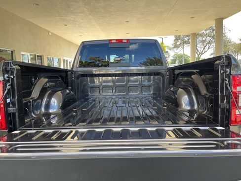 New 2023 RAM 2500 Limited AWD/4WD image 28