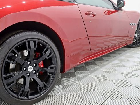 Used 2014 Maserati GranTurismo Sport image 11