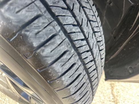 Used 2024 Subaru Crosstrek 2.0i Premium image 32