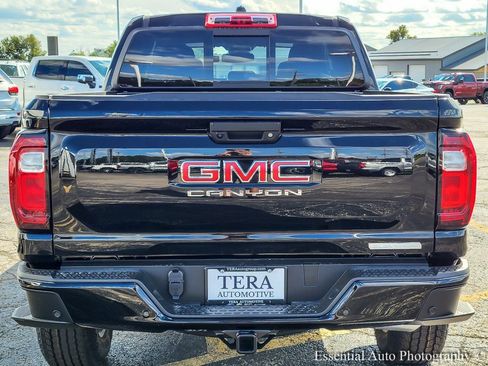 New 2026 GMC Canyon Elevation w/ Convenience Package image 5