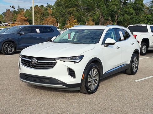 Used 2023 Buick Envision Essence image 2