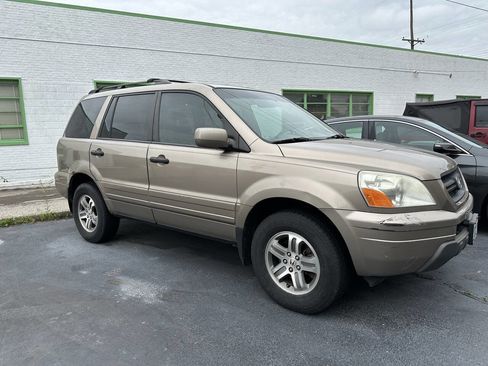 Used 2004 Honda Pilot EX image 4
