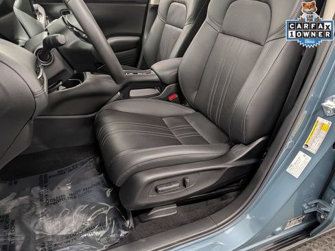 Used 2024 Honda HR-V EX-L image 11
