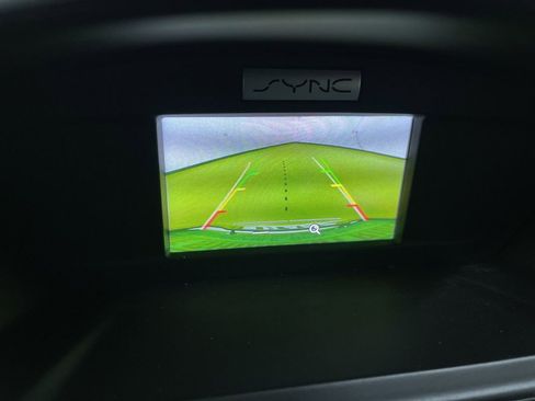 Used 2017 Ford Escape SE image 15