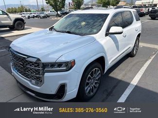 Used 2021 GMC Acadia Denali w/ Denali Ultimate Package AWD/4WD video 1