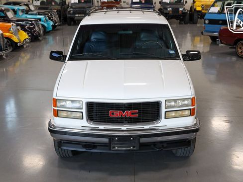 Used 1995 GMC Yukon 4WD 2-Door image 3