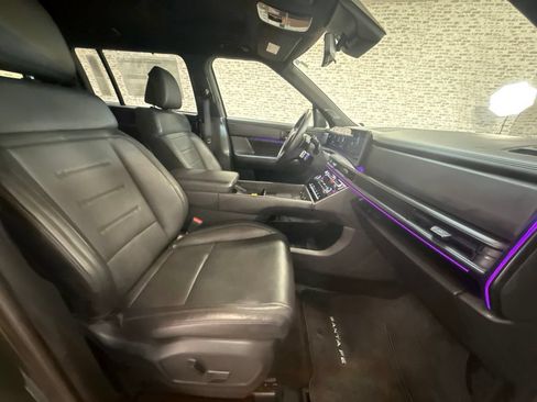 Used 2025 Hyundai Santa Fe Calligraphy FWD image 12