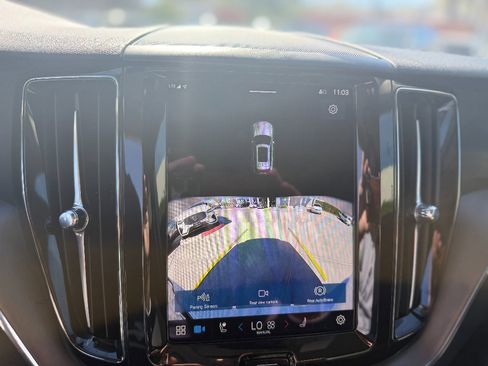 New 2025 Volvo XC60 B5 Core w/ Climate Package image 13