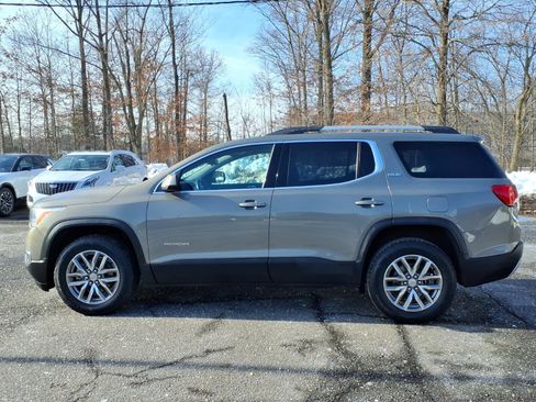 Certified 2019 GMC Acadia SLE w/ Driver Alert Package I image 4