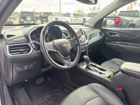 Used 2021 Chevrolet Equinox Premier AWD/4WD image 18