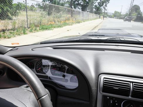 Used 2003 Ford Mustang Mach 1 RWD image 50
