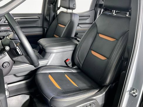 Used 2024 GMC Sierra 1500 AT4 w/ Technology Package image 22