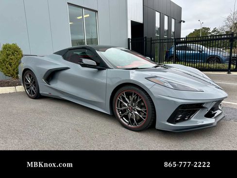 Used 2024 Chevrolet Corvette Stingray Premium Conv w/ Z51 Performance Package image 1