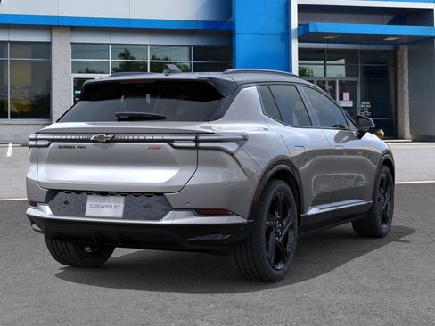 New 2026 Chevrolet Equinox EV RS image 4