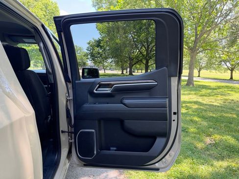 Used 2022 GMC Sierra 1500 Elevation AWD/4WD image 36