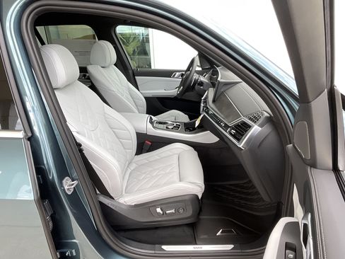 New 2026 BMW X5 sDrive40i image 22