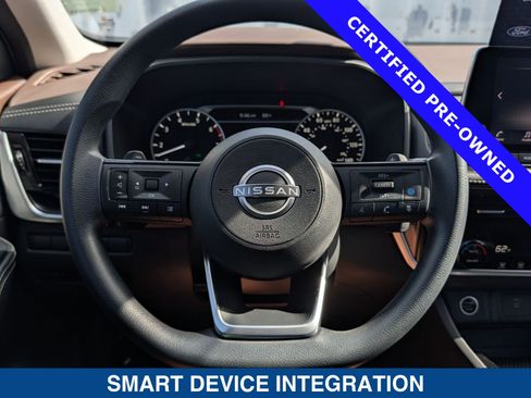 Used 2023 Nissan Rogue SV FWD image 27