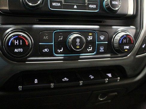 Used 2019 Chevrolet Silverado 2500 LT w/ LT Convenience Package image 30