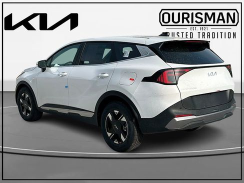New 2026 Kia Sportage LX w/ LX Convenience Package image 3
