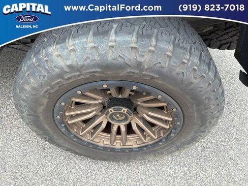 Used 2022 Ford F350 Lariat w/ Tremor Off-Road Package AWD/4WD image 27