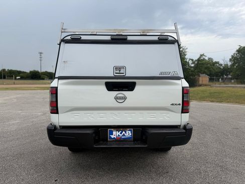 Used 2023 Nissan Frontier S AWD/4WD image 4
