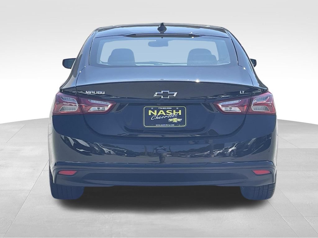 Used 2023 Chevrolet Malibu LT FWD image 4