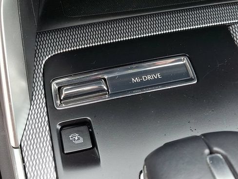 Used 2024 MAZDA CX-90 Plug-In Hybrid w/ Premium Plus AWD/4WD image 28