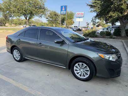 Used 2014 Toyota Camry LE
