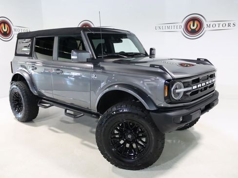 Used 2023 Ford Bronco Outer Banks AWD/4WD image 81