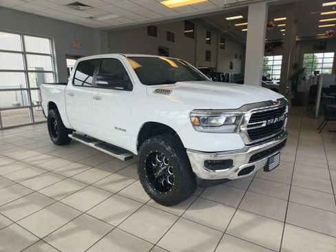 Used 2019 RAM 1500 Big Horn AWD/4WD image 2
