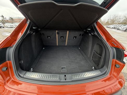 Used 2022 Porsche Macan S image 21