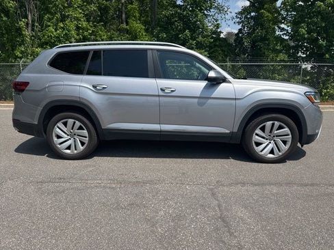 Used 2021 Volkswagen Atlas SEL AWD/4WD image 4