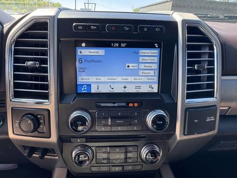 Used 2017 Ford F250 Platinum w/ Platinum Ultimate Package AWD/4WD image 18