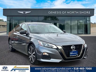 Used 2022 Nissan Altima 2.5 SR