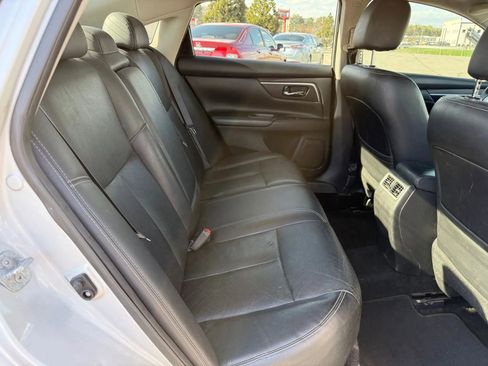 Used 2016 Nissan Altima 2.5 SL w/ 2.5 Technology w/LED Package image 20