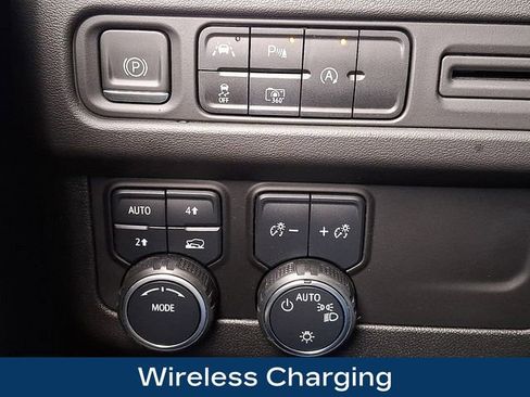 Used 2023 Chevrolet Tahoe RST w/ Luxury Package image 30