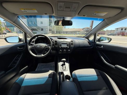 Used 2016 Kia Forte LX w/ LX Popular Plus Package FWD image 13