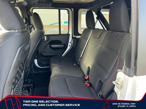 Used 2020 Jeep Wrangler Unlimited Rubicon AWD/4WD image 26