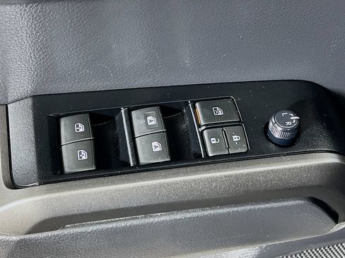 Certified 2023 Toyota Tacoma TRD Off-Road w/ Technology Package AWD/4WD image 16