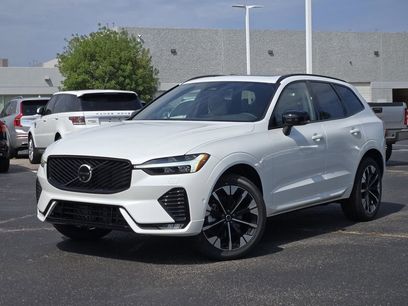 Used 2026 Volvo XC60 B5 Plus w/ Protection Package Premier