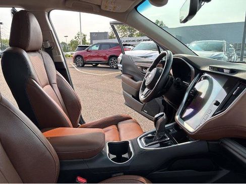 Used 2022 Subaru Outback Touring AWD/4WD image 32