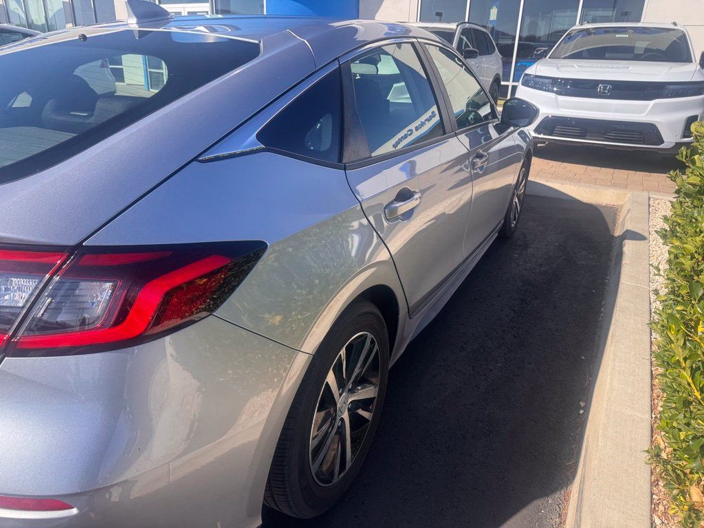 Used 2024 Honda Civic LX image 3