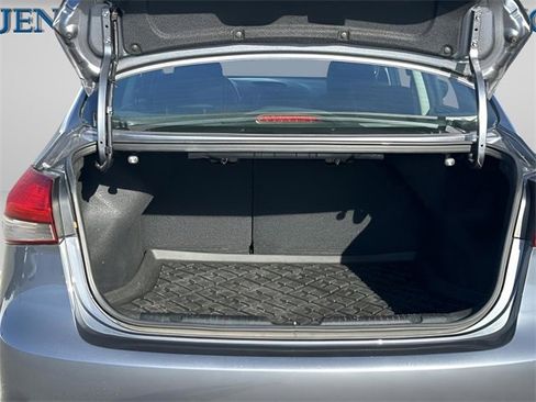 Used 2018 Kia Forte S w/ S Technology Plus Package image 30