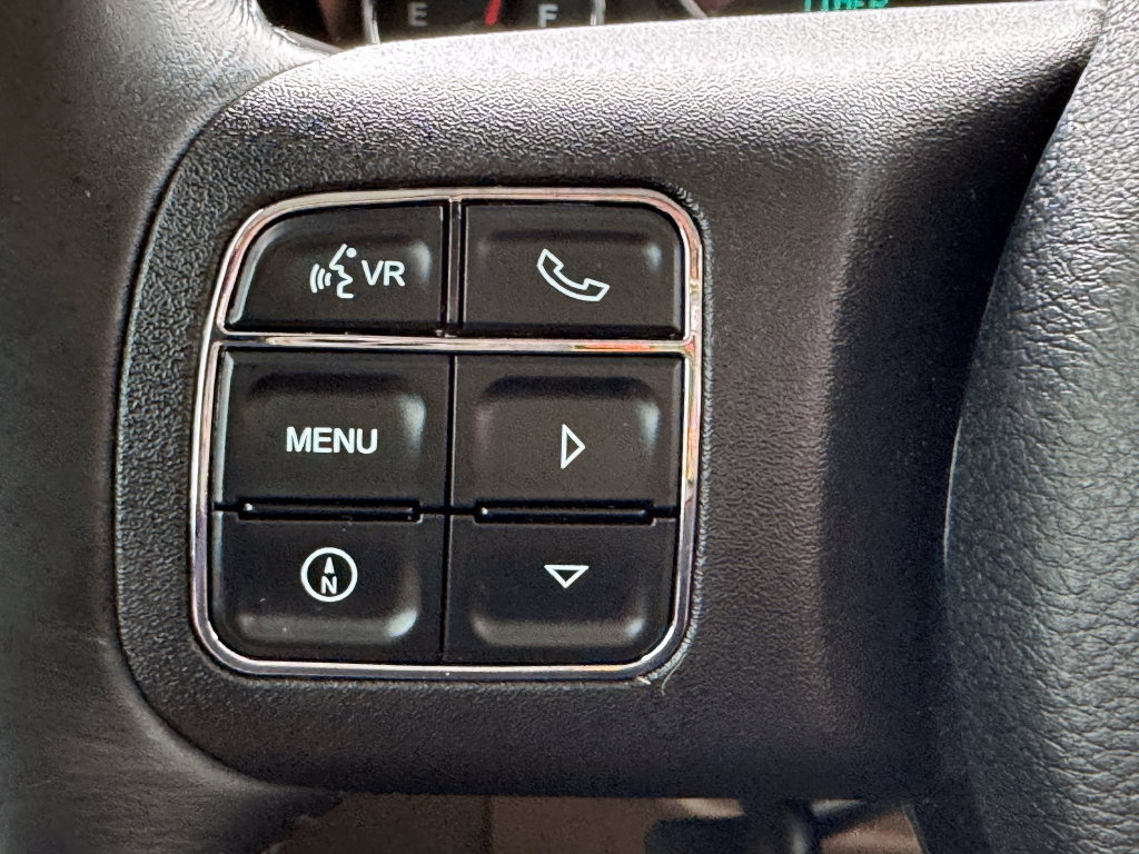 Used 2012 Jeep Wrangler Unlimited Sahara w/ Connectivity Group AWD/4WD image 25