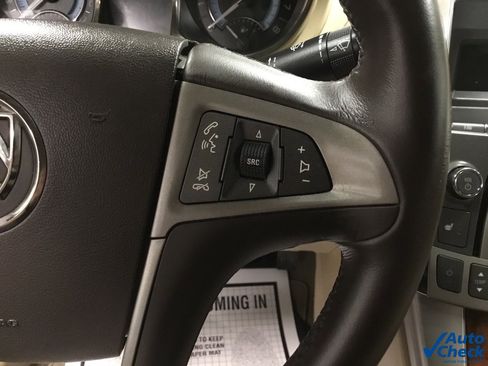 Used 2010 Buick LaCrosse CXL image 46