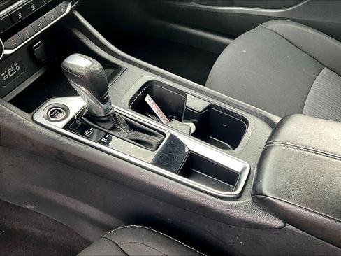 Used 2022 Nissan Sentra SV image 15