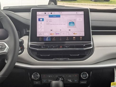 New 2026 Jeep Compass Limited w/ Sun, Sound & Navigation Group image 28