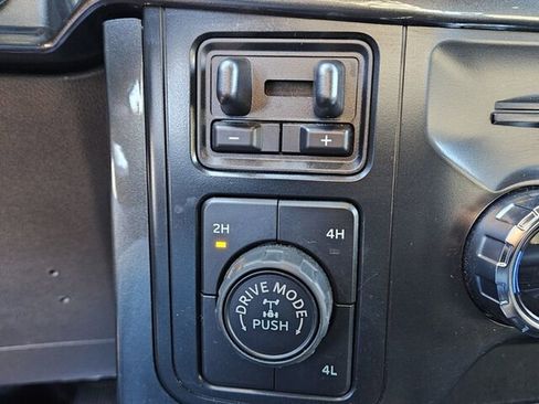 Used 2022 Ford F150 XLT w/ Equipment Group 302A High image 23