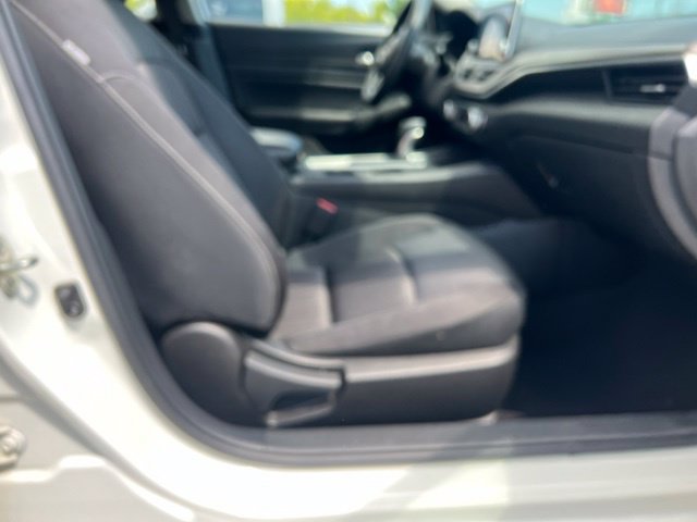 Used 2025 Nissan Altima 2.5 SV FWD image 15