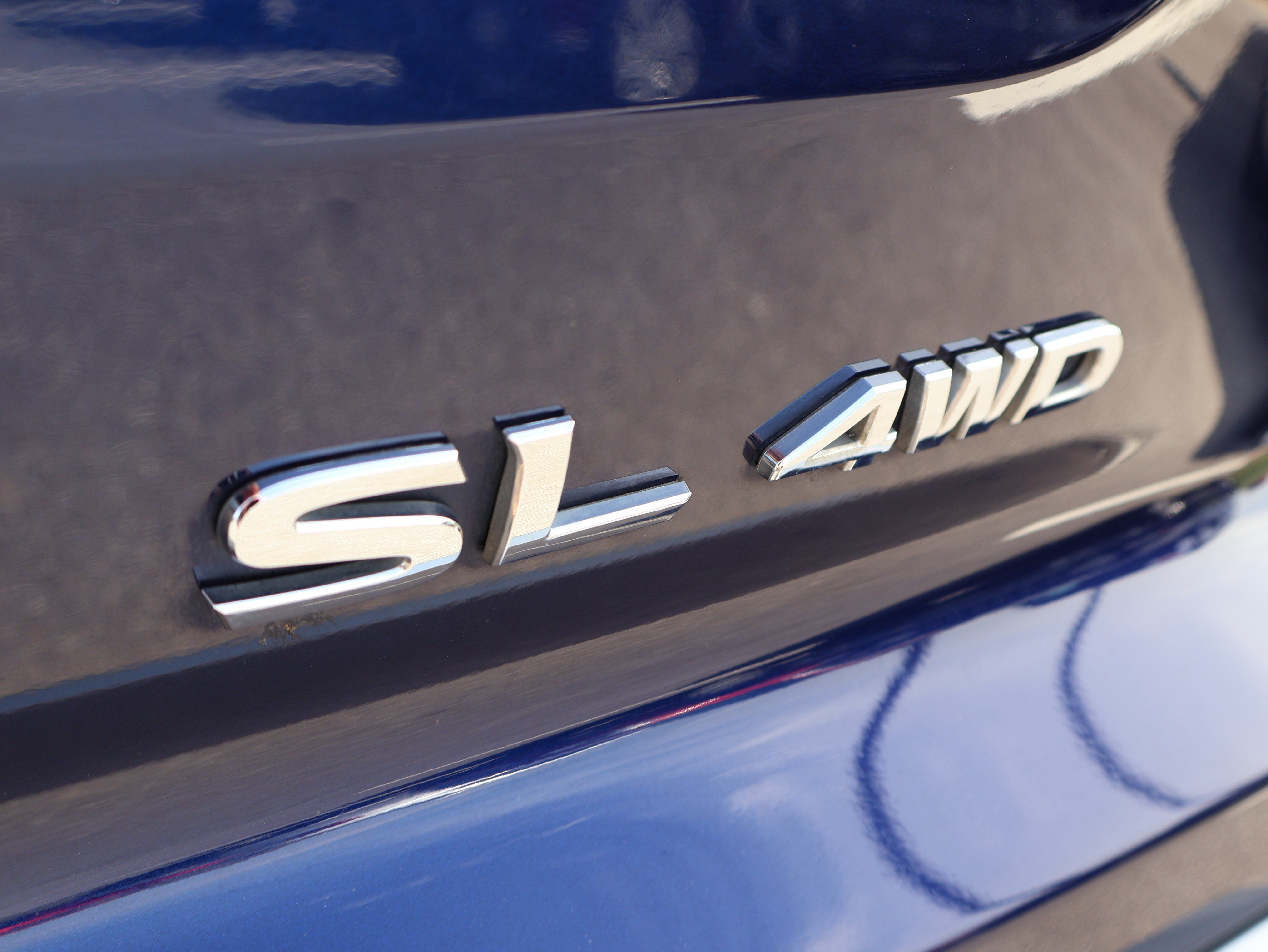 Used 2025 Nissan Pathfinder SL AWD/4WD image 6